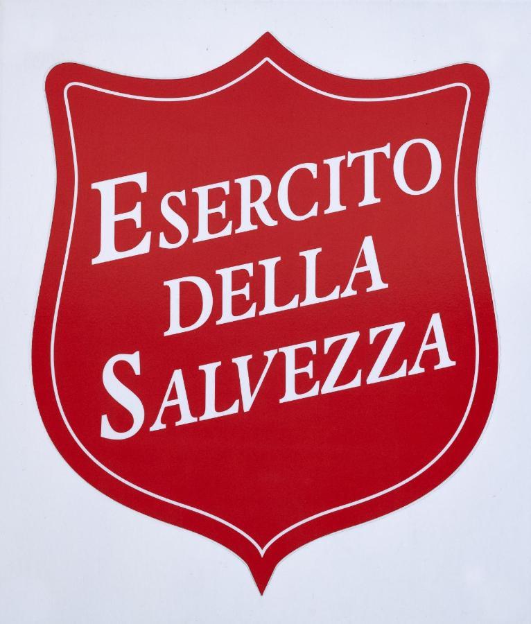 Foresteria Roma Esercito Della Salvezza ภายนอก รูปภาพ