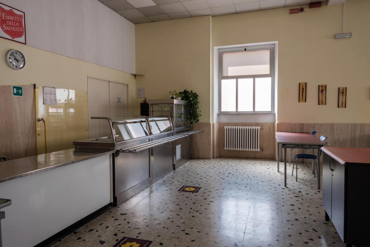 Foresteria Roma Esercito Della Salvezza ภายนอก รูปภาพ